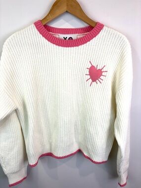 XOKR Kerri Rosenthal Women's Cream Knit with Pink Trim and Heart Accent size M